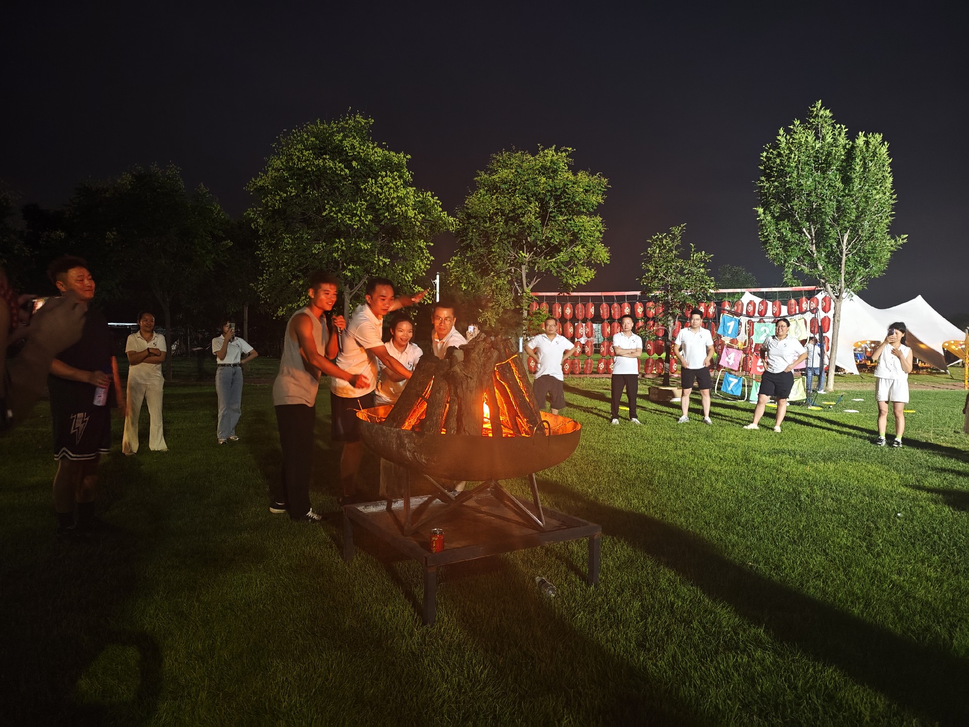 Beijing Zhongping Teambuilding Aktivität — Natur umarmen11